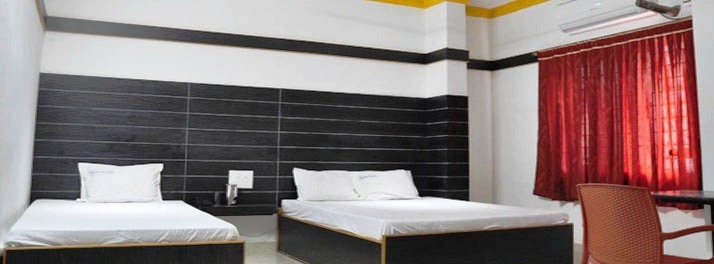 2158/Reva Plaza - Kovilpatti 07.jpg